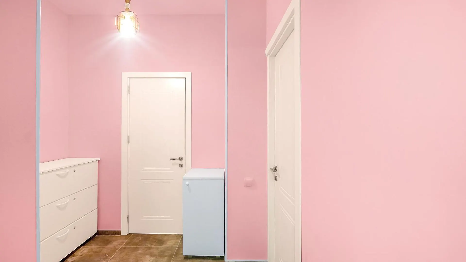 Hb Apartments Machabeli Tbilisi Georgië